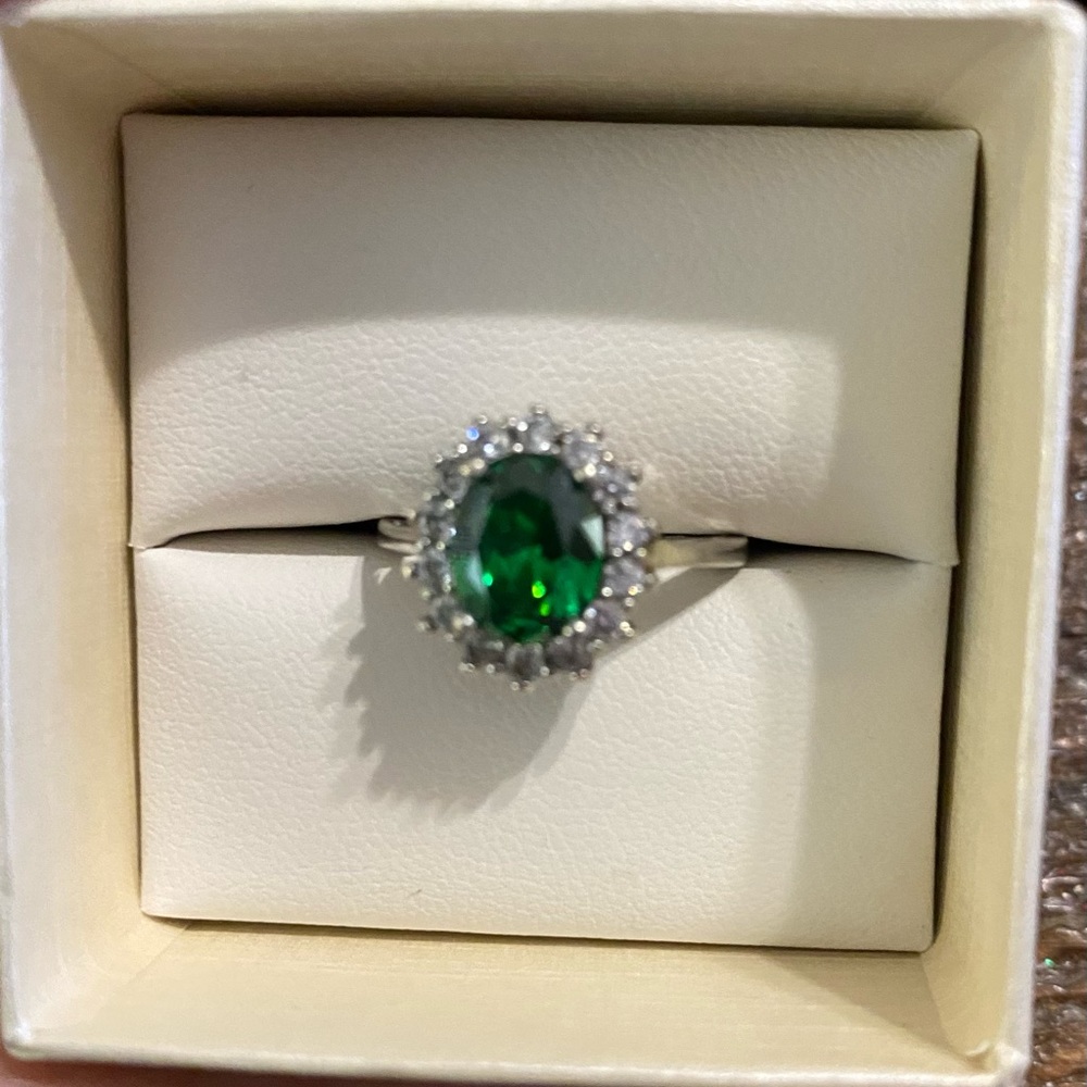 Kaylee Jackson size 6 ring. Sterling silver